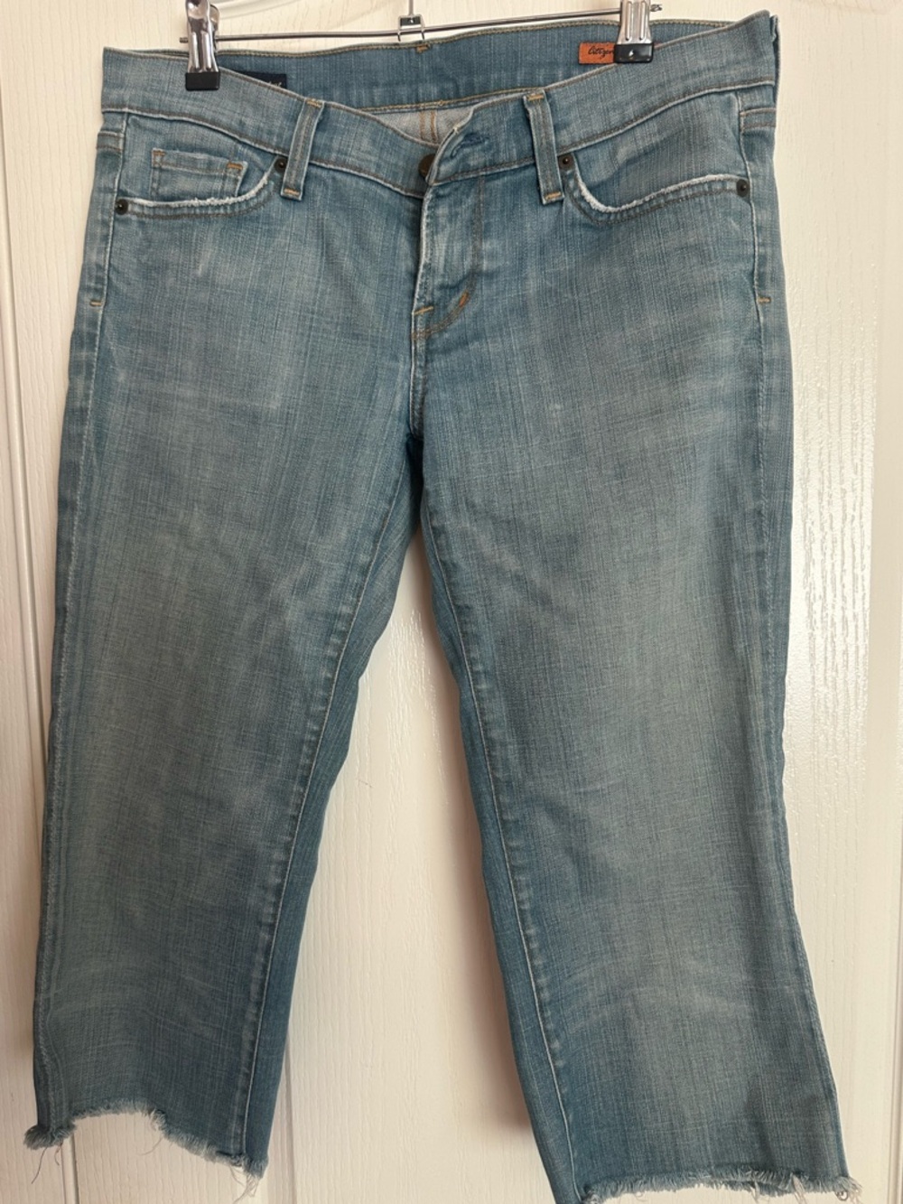 Citizens of Humanity Cut off Kelly 001 Stretch Low Waist Bootcut Jeans – Size 30